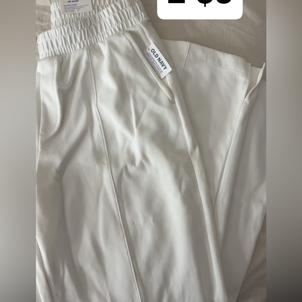 Old Navy Cream Pull-On Wide Leg Pants